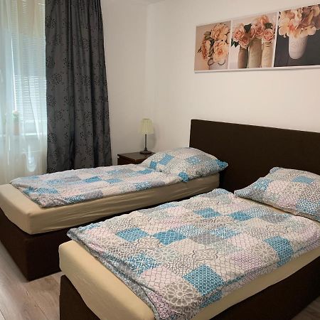 Apartament Tt10 Botanicka Trnava Eksteriør billede