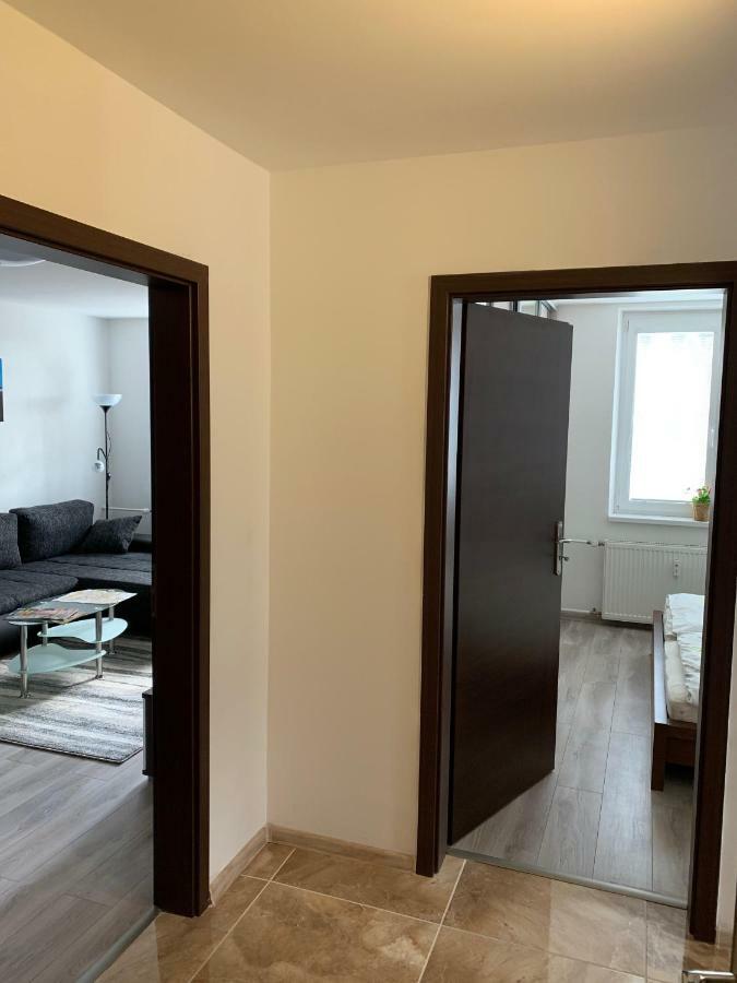 Apartament Tt10 Botanicka Trnava Eksteriør billede